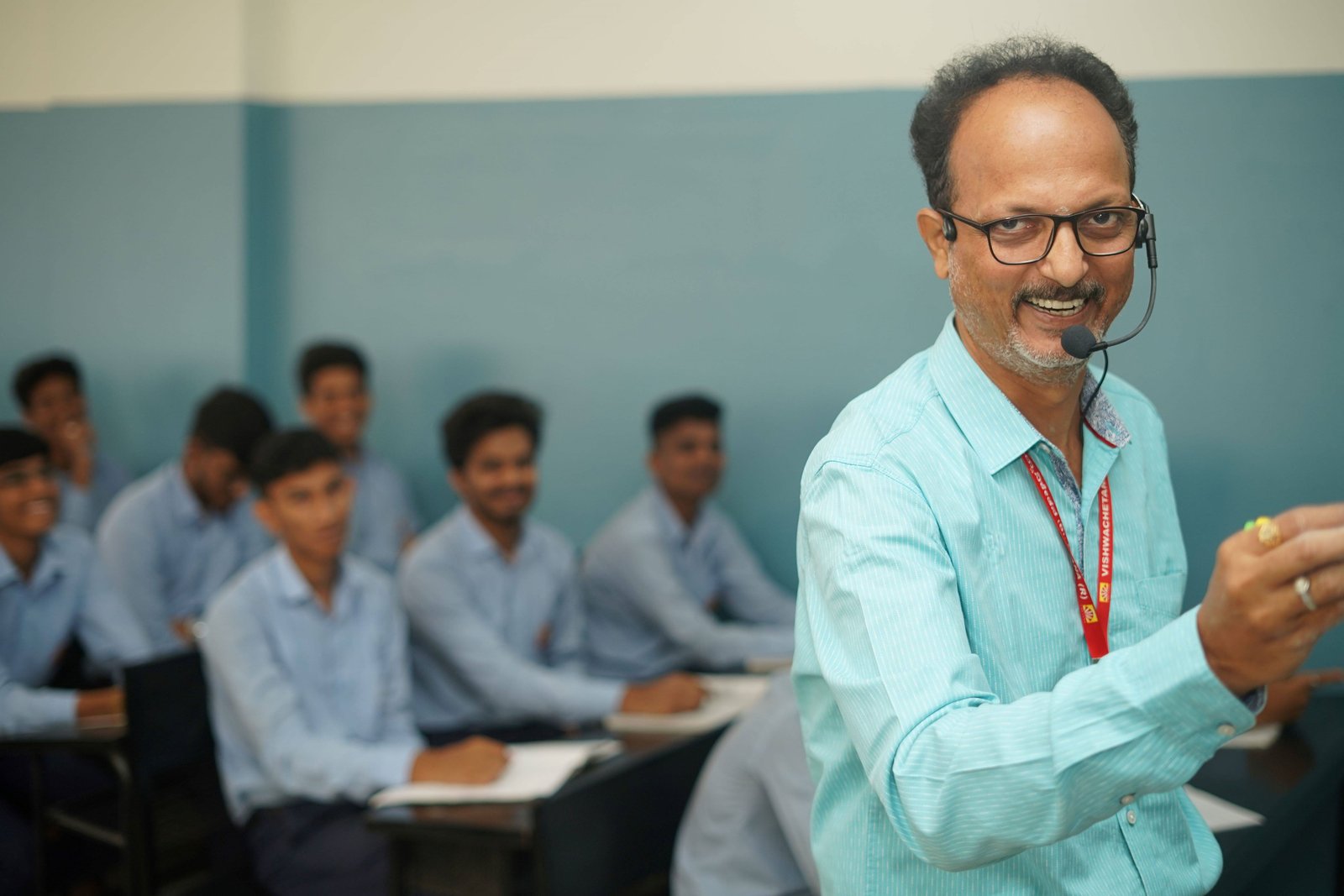  Vishwachetana PU College Lecture